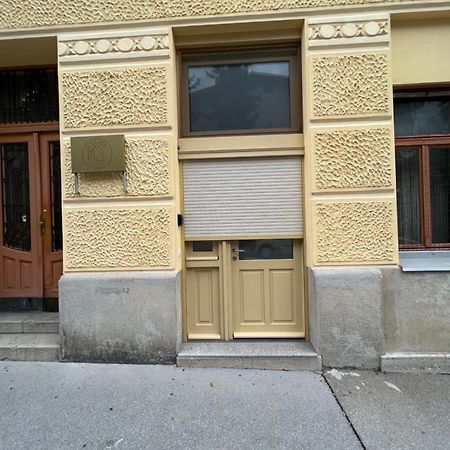 Studio Spark Ljubljana Eksteriør billede